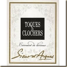 tocques and clochers